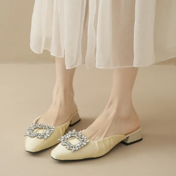 2023 Lete NewWomen je Sexy Ukázal Prst Bling Papuče Módnej Značky Crystal Pracky Dizajnér Skladaný Mule Listov Sandále, Topánky
