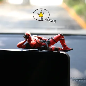 Auto Dekorácie Interiéru Anime Film Deadpool Visí Dvojitý Nôž Na Stôl Ozdoby Na Auto Produts Osobnosti Príslušenstvo Chlapci Dary