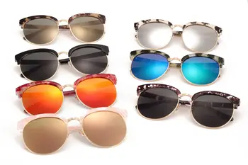 Nové klasické retro pol kovovým rámom slnečné okuliare módny trend mužov slnečné okuliare z jazdy cestovné polarizované slnečné okuliare
