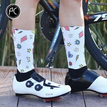 PCycling Bicykel Na Koni Konkurenčné Ponožky Outdoor Cyklistické Ponožky Konkurencieschopné A Odolné Multi-Farebné Voliteľné Tím Ponožky